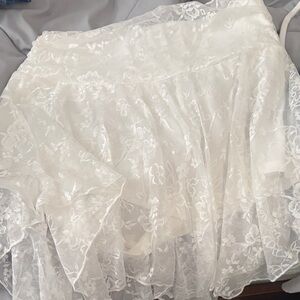 Elegant White Lace Skirt